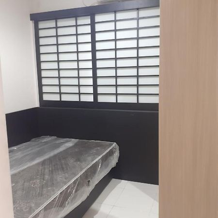 Anarta House H11/10 Hotel Tegal  Екстериор снимка